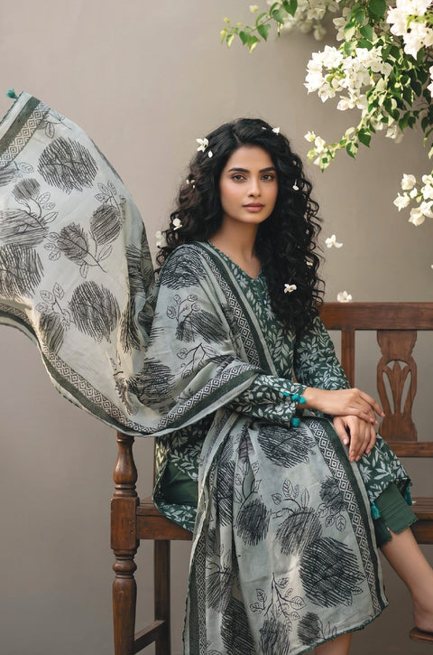 SALINA by Regalia Textile - 10 Lawn Digital Printed Collection Vol-17